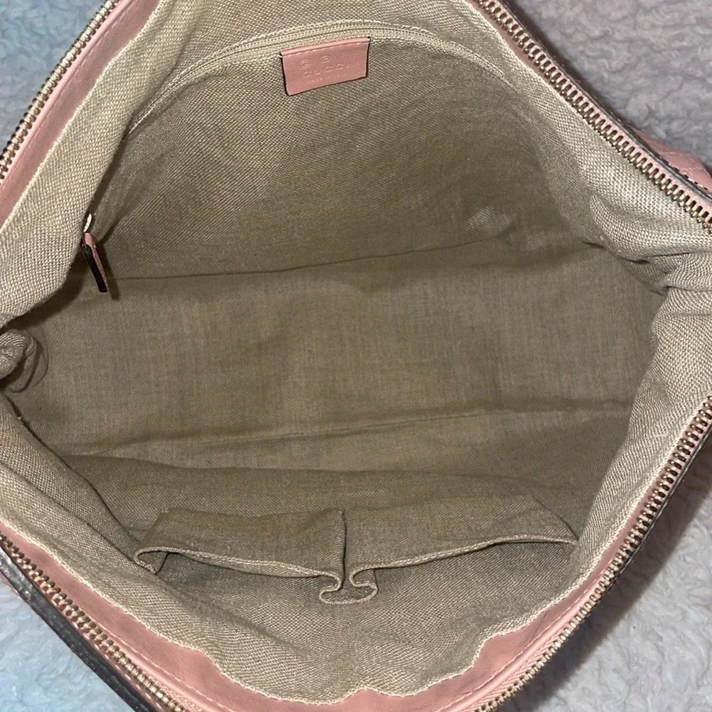 Gucci GG Microguccissima Monogram Bree Pink Leather Hobo Zip Shoulder Bag Purse